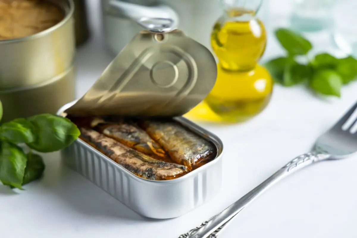 Care este cel mai sănătos pește la conservă? Trei nutriționiști au ales aceeași variantă
