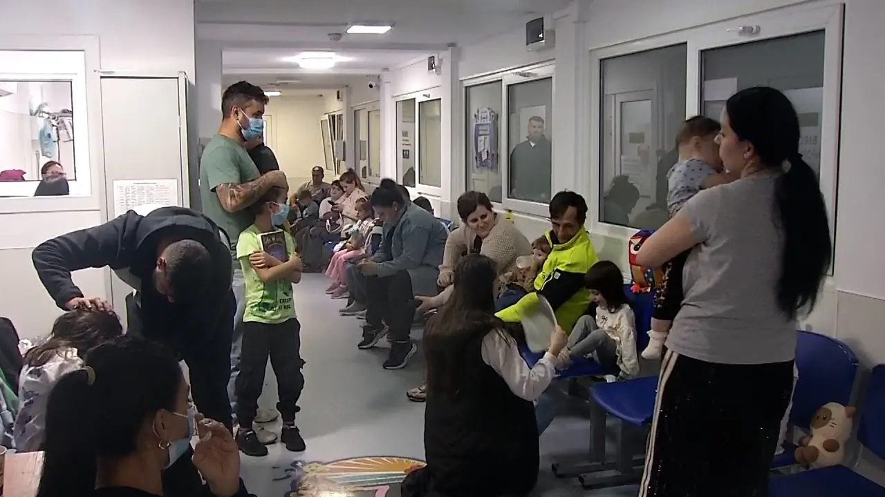 Copii cu viroze umplu spitalele din București: tratamentul greșit acasă agravează starea